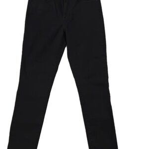 Levi’s Classic Black Women's Skinny Jeans